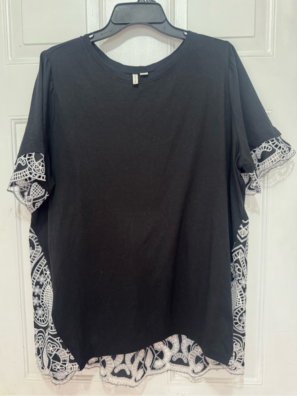 Cato Black Crochet Lace Cutout Block Short Sleeve Top Size 18/20W